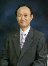 우상용 교수